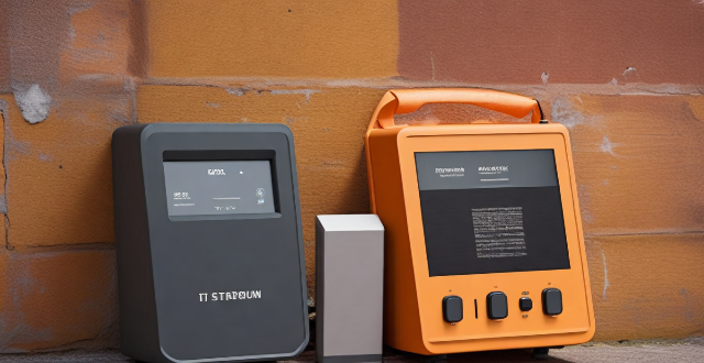 Is it better to use a case with a built-in battery or carry a portable power bank for extending battery life during travel
